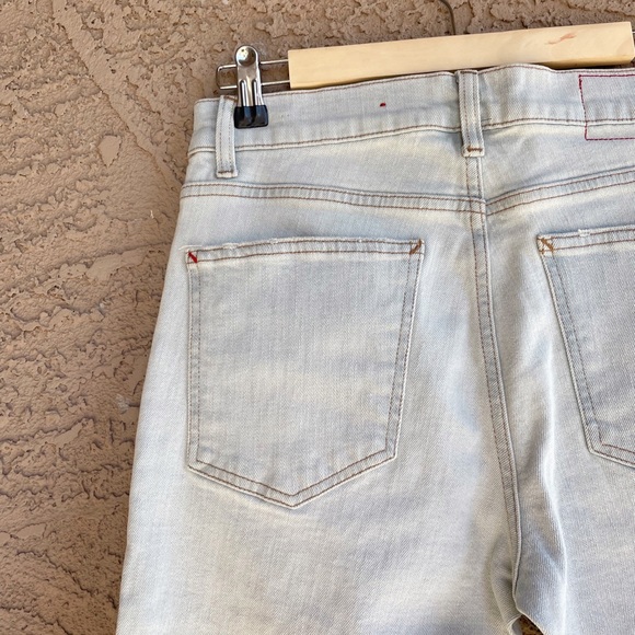 MARINE LAYER NWOT Slim Straight Leg Lightwash Jeans in Light Indigo 30x30 - Picture 8 of 10